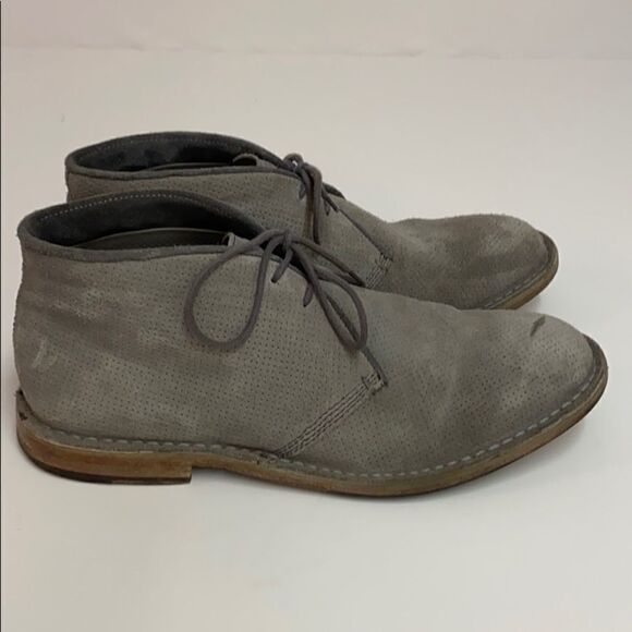 Cole Haan Men’s suede leather‎ 9.5 Grover Chukka B28